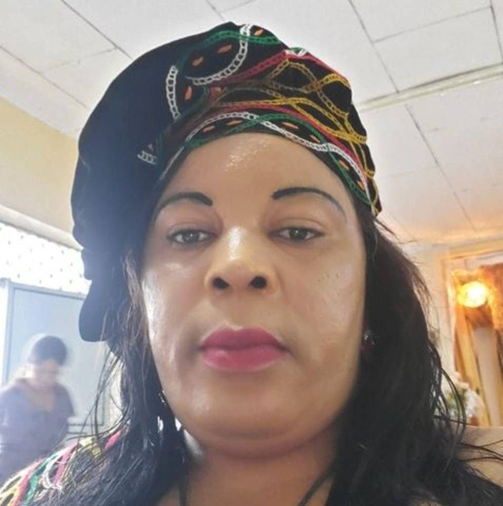 Meet your Posher, Nukuna